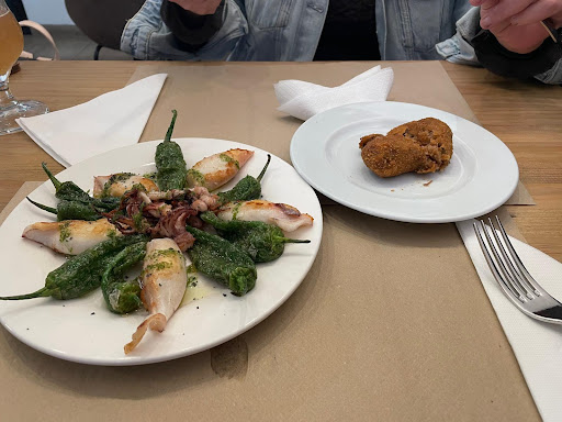 La Tapería: cocina andaluza