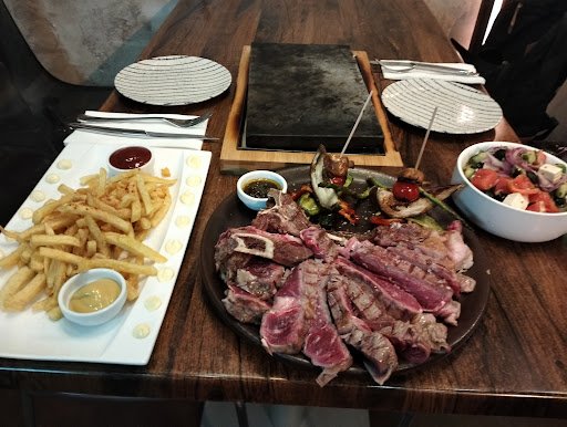 Desig Restaurant