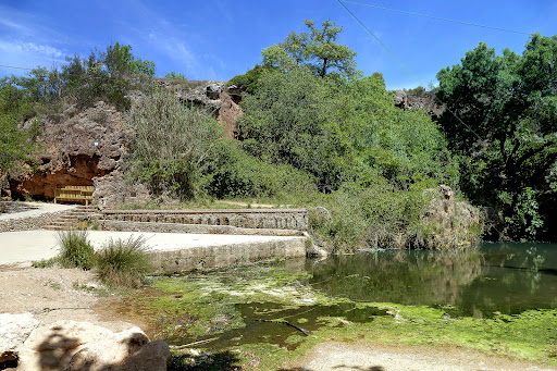 Fonts de Les Deus Sant Quintí de Mediona
