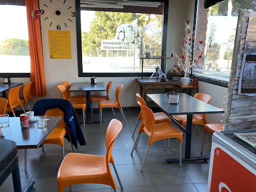 Bar/ Restaurant Mon pujoló.