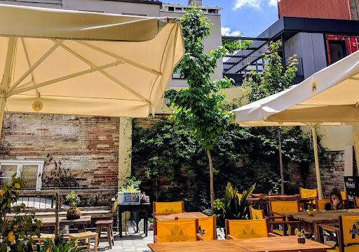 Restaurant La Revolta Terrassa