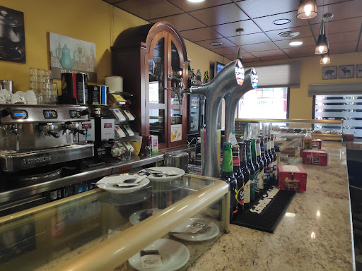 Bar Cafeteria LAS CIMAS