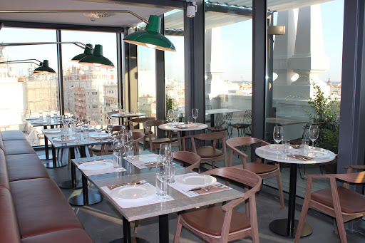 Nice To Meet You Restaurant & Lounge