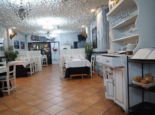 MESÓN RESTAURANTE EL CAZADOR