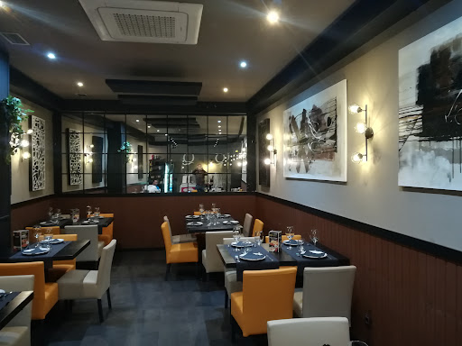 Restaurante Qarnal · Carnes · Paellas · Take away · En Villaviciosa de Odón