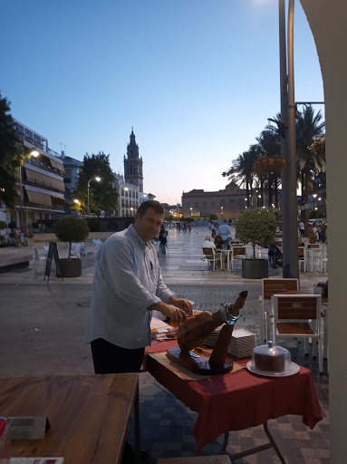 Cañas y tapas El Central ecija
