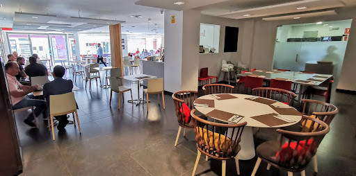 L'Oncle Pere Restaurant