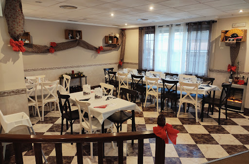 BAR "LA PLAÇA" MONTROY