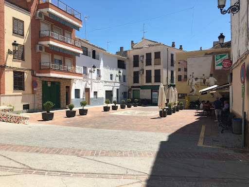 BAR MIRAVALLES.